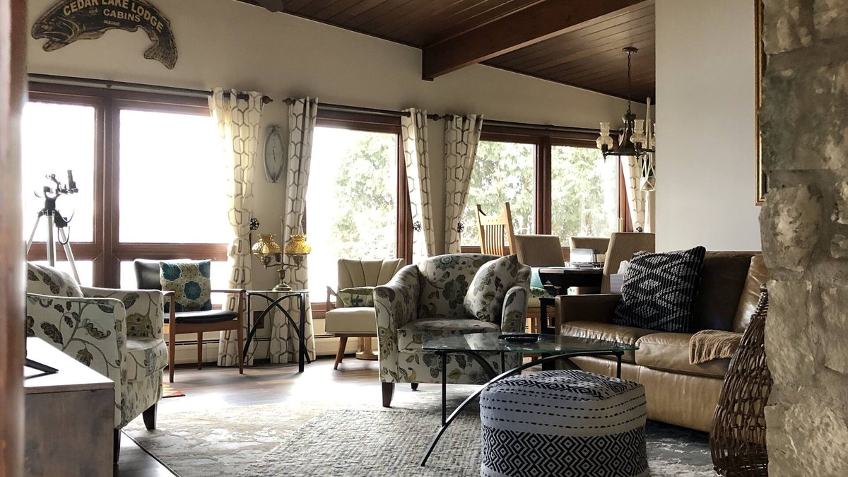 Howell House | Fenced in yard! Lovely Mid Century Feel with all Bedrooms facing the Water!