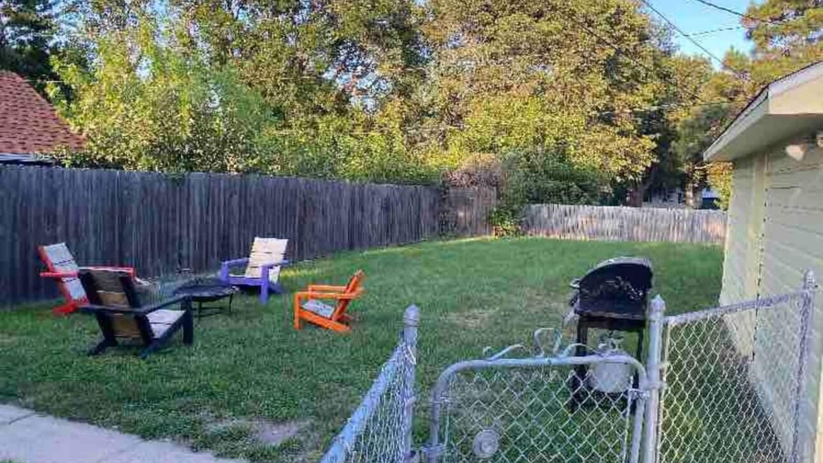 Sioux Falls House | Fenced inYard|Cottage by McKennan|near Falls Park