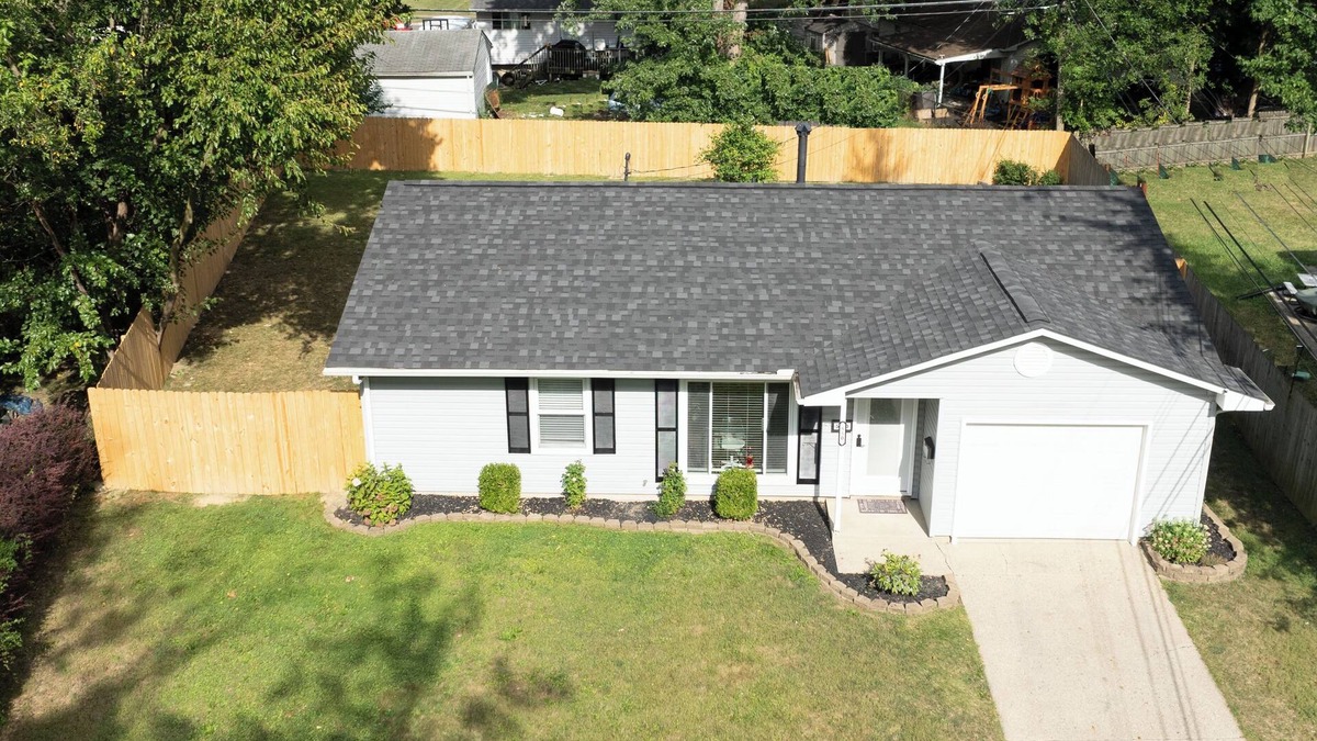 Royal Manor House | Fenchurch - Ranch - Hot Tub