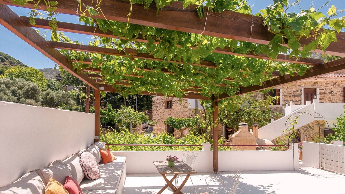 Perivolia House | Feneri House-Traditional Residence 20'from ELAFONISI