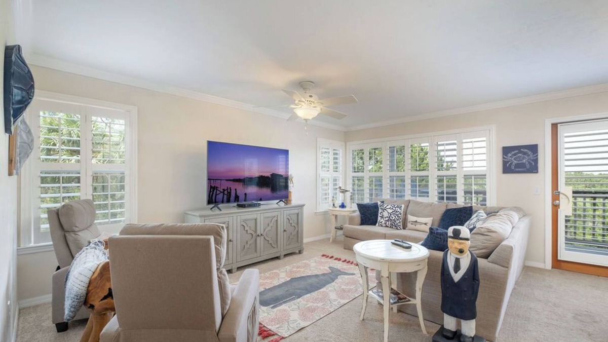 Cedar Key Condo | Fenimore Mill 10C, Incredible Views, Pool/Hot Tub!