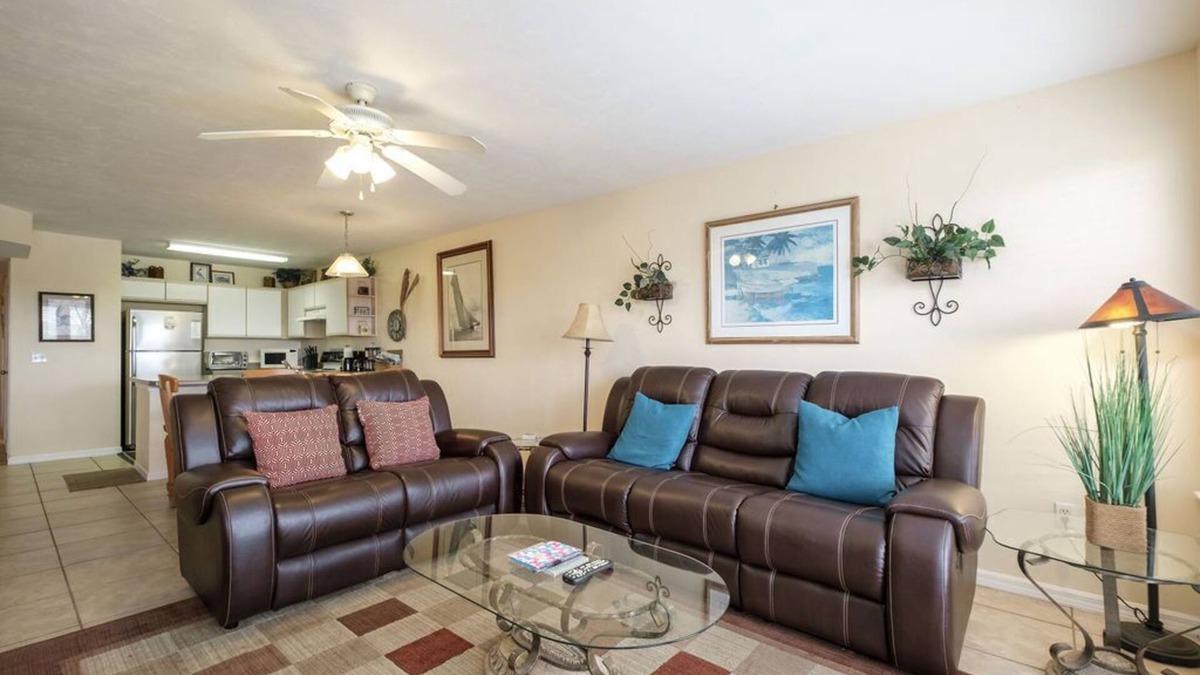 Cedar Key Condo | Fenimore Mill 8B - Boat Parking, Pool, Hot Tub!