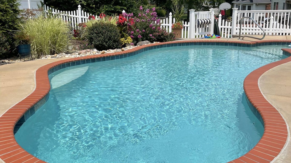 Fenton House | Fenton Oasis - private pool and garden