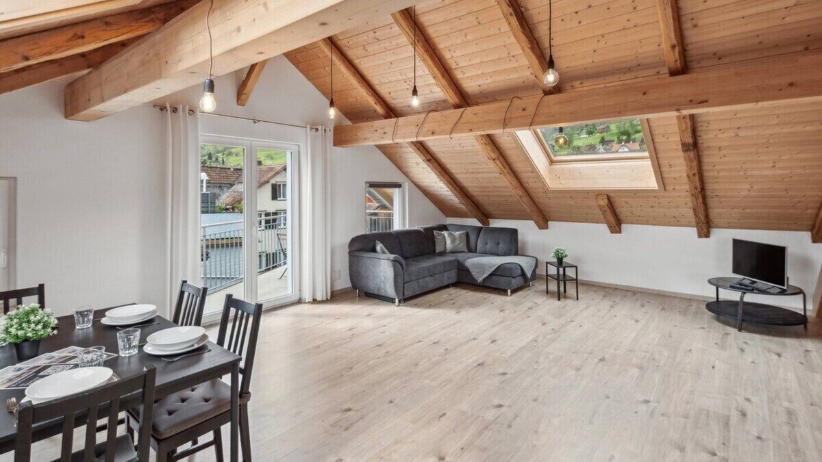 Grabs Apartment | FENUS Mountain View Vacation | Parking | Kitchen