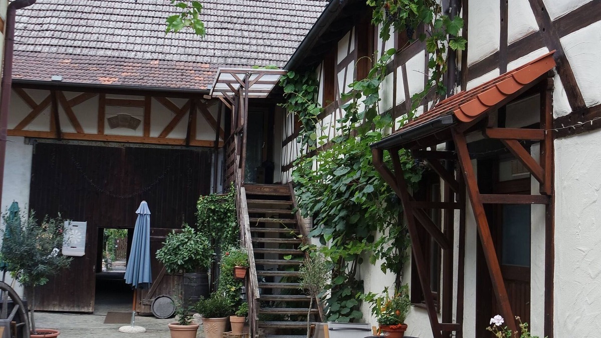 Bissersheim Apartment | Ferien auf dem Alten Winzerhof mit Hund