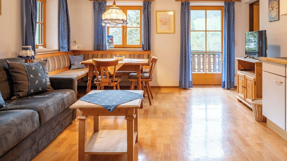 Ramsau bei Berchtesgaden Apartment | Ferienwohnung Steinberg, 1-3 Personen, 43 qm, Dusche/WC, Balkon, TV, 1 Schlafzimmer + 1 Wohnschlafzimmer, Nichtraucher