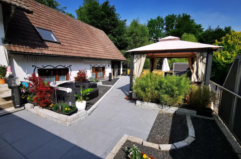 Hunswinkel Apartment | Ferienappartement -Hof Baum