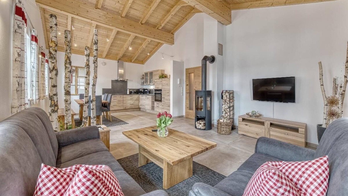 Freyung Apartment | Feriendomizil mit Kamin. Sauna und Whirlpool im Haus.