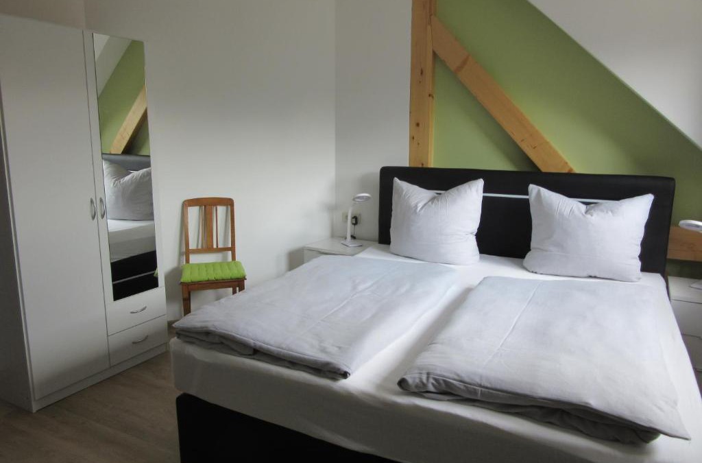 Burgel Apartment | Feriendomizil Taupadel