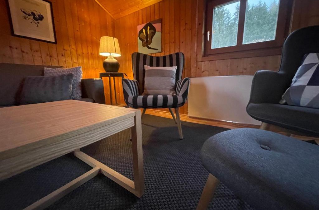Postmuenster House | Ferienhäuser in Postmünster am See, mit eigenem Garten, mit Vierbeiner!