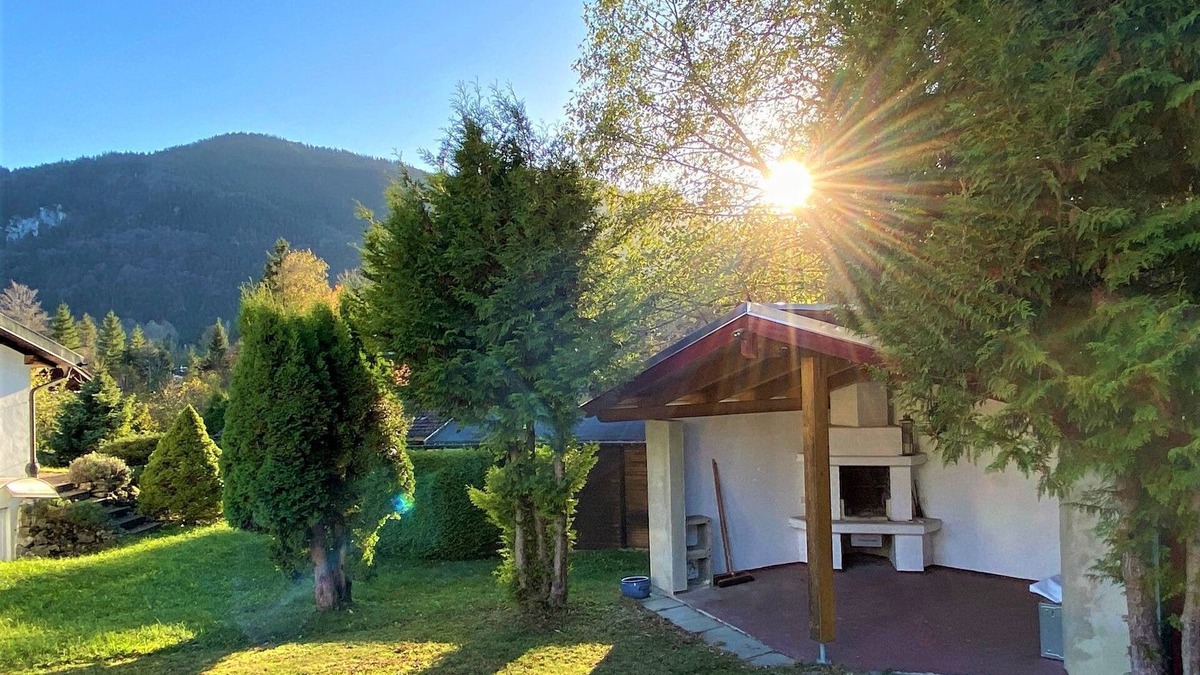 Schwarzenbach House | Ferienhaus 38-e mit Terrasse mit Kamin und Bergblick - Ferienhäuser im Feriendorf Weissensee im