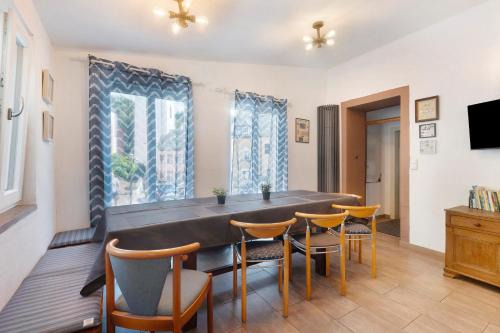 Neuerburg House | Ferienhaus alte Münze