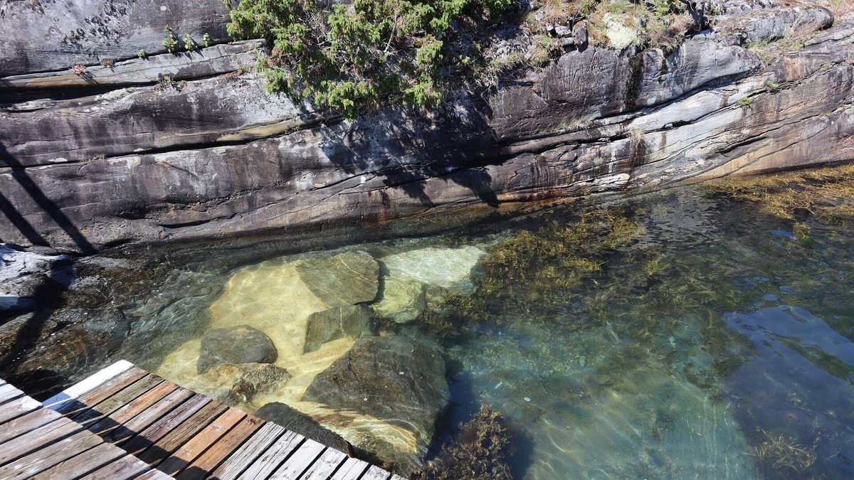 Herand House | Ferienhaus am Hardanger in Herand - ein Motorboot Inklusive, 50 PS Boot Mietbar!