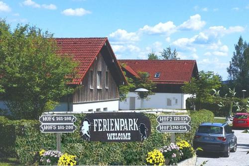 Neuloipfering Apartment | Ferienhaus Bayern am Ferienpark Westerncity