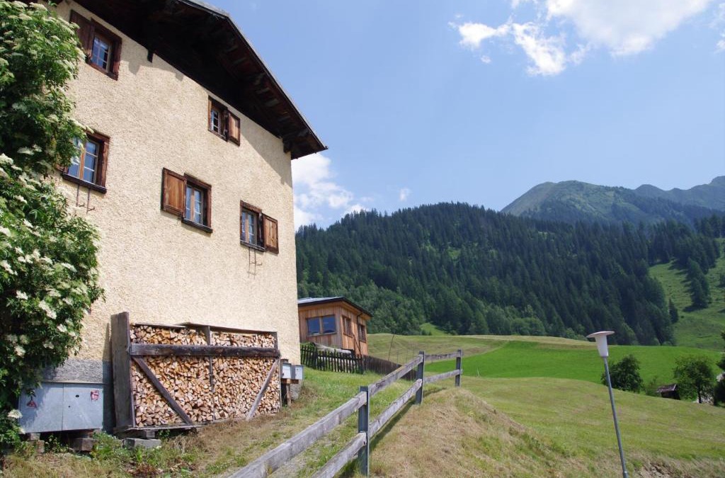 Praz House | Ferienhaus Brün