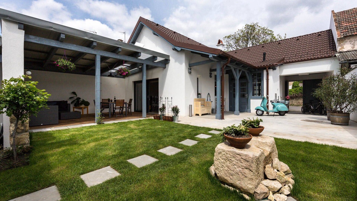 Monchhof House | ferienhaus-burgenland 2, romantic cottage - barrier-free - Burgenland Card!