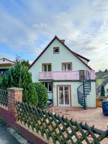 Dilsberg House | Ferienhaus Burgi