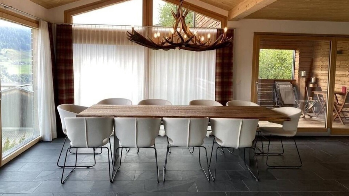 Cumbel House | Ferienhaus für 12 Gäste mit 170m² in Cumbel