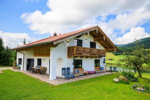 Ruhpolding House | Ferienhaus Froschsee inkl. Chiemgaukarte