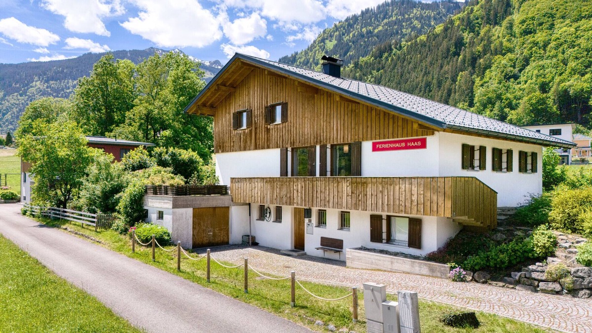 Vandans Ski Chalet | Ferienhaus Haas in Montafon