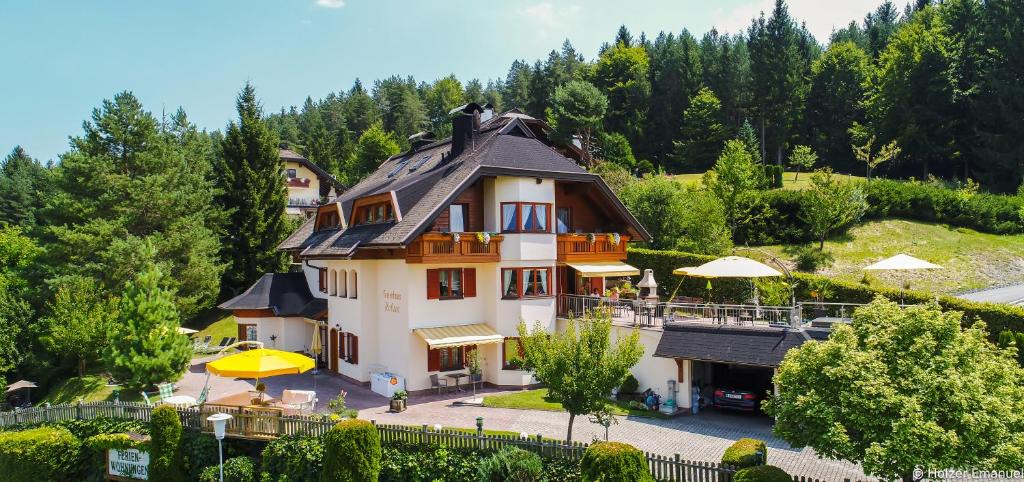 Egg am Faaker See Apartment | Ferienhaus Holzer