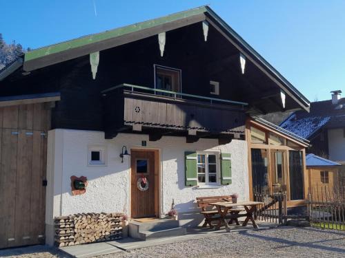 Unterwoessen House | Ferienhaus Keramik-Alm mit Garten und Sauna