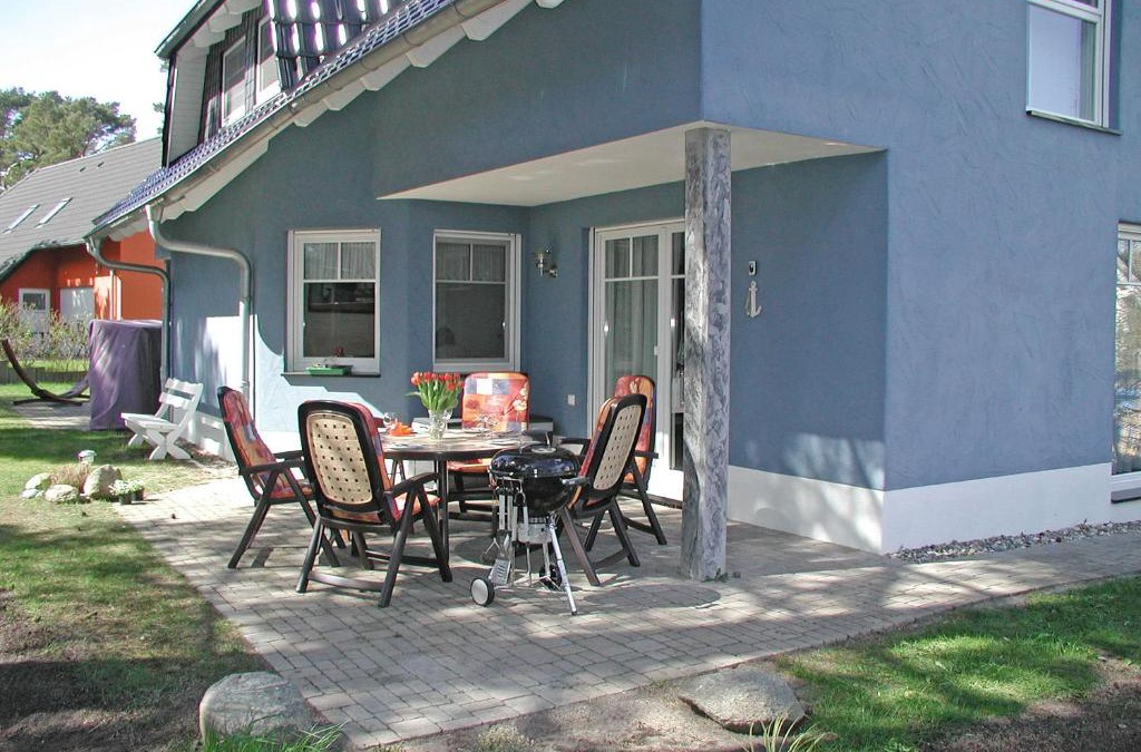 Ostseebad Baabe Apartment | Ferienhaus Morgenstern in Baabe mit Kamin und Garten