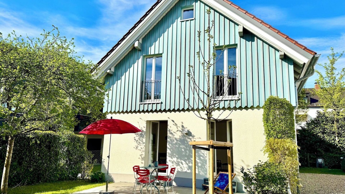 Aschach House | Ferienhaus 's Sommerhäusle - cozy and modern with garden in Lindau