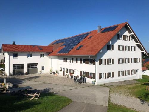 Altusried Apartment | Ferienhof Schönmetzler
