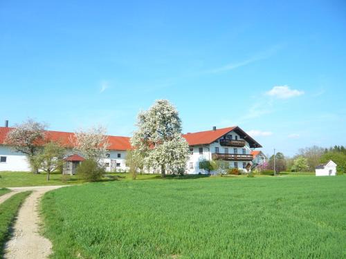 Polling Apartment | Ferienhof Steinberger