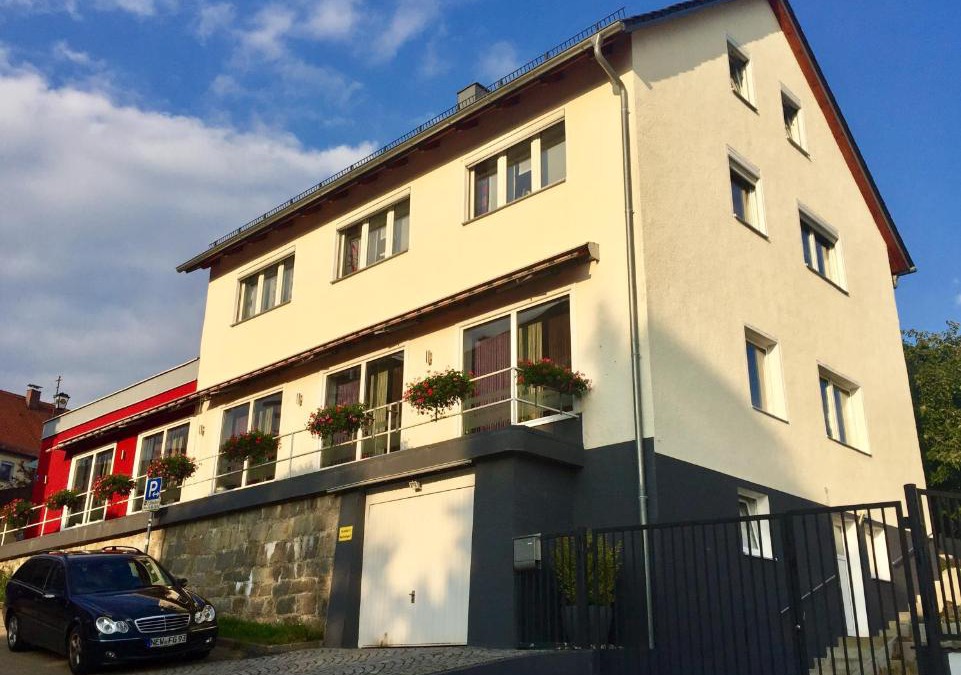 Neustadt an der Waldnaab Apartment | Ferienwohnung am Schloss