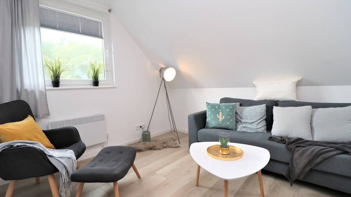Neuhaus Apartment | Ferienwohnung mit Terrasse in Strandnaher Lage