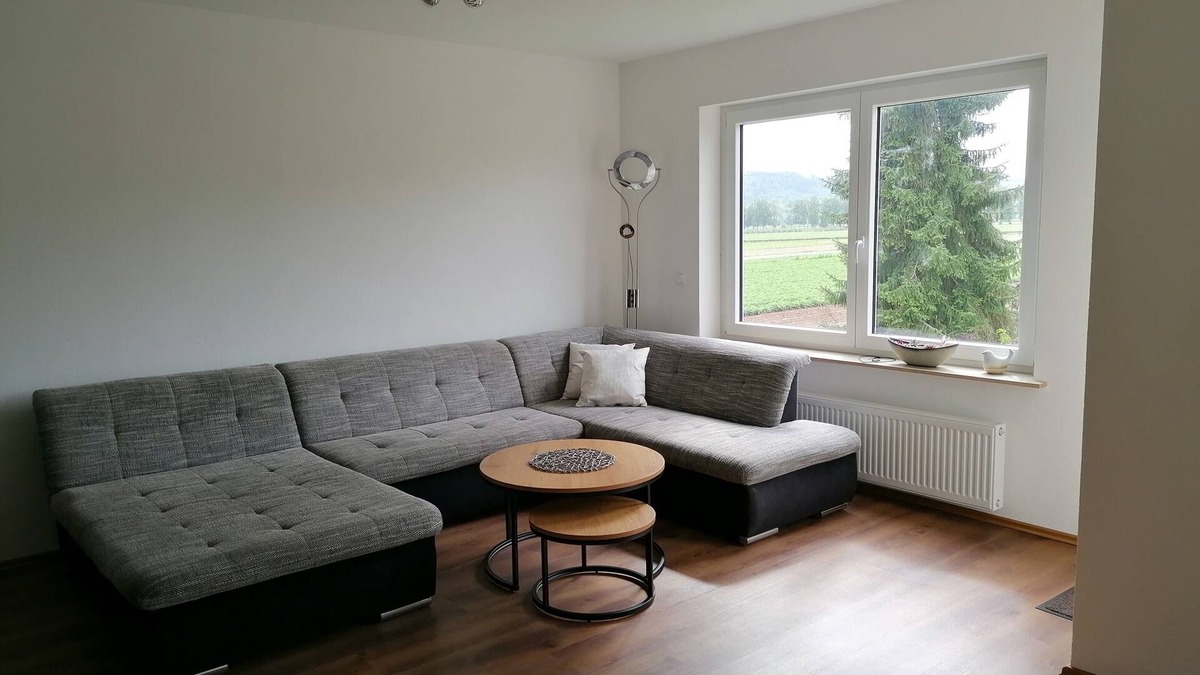 Karlburg Apartment | Ferienwohnung mit Balkon