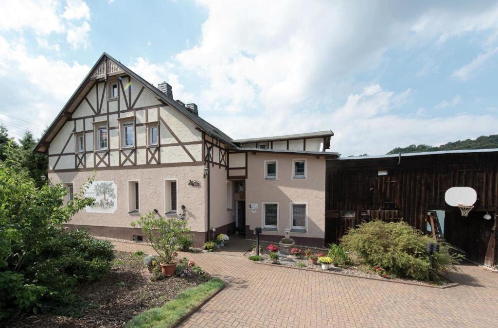 Pohla Apartment | Ferienwohnung RiPa Erzgebirge in Schwarzenberg