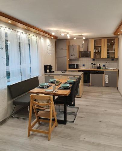 Sulzfeld Apartment | Ferienwohnung Christel und Andreas