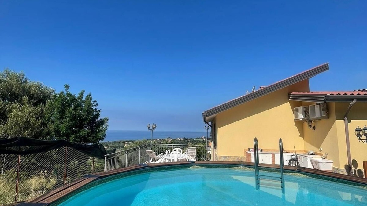 Marina Di Camerota Apartment | Ferienwohnung/app. für 6 Gäste mit 150m² in Marina di Camerota
