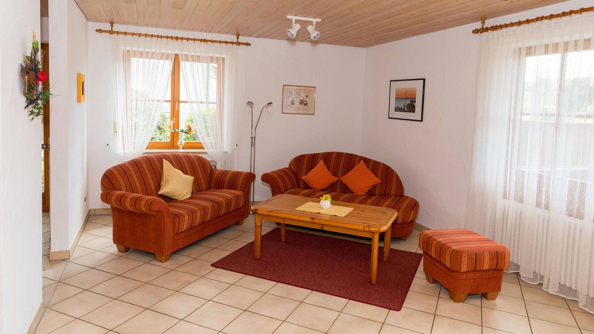 Kressbronn Apartment | Ferienwohnung 3 mit ca. 75qm, 2 Schlafzimmer für max. 5 Personen