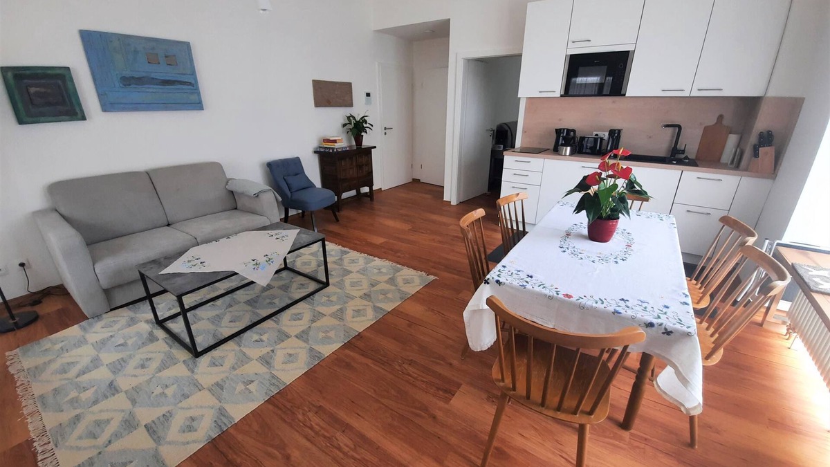 Oberkirch Apartment | Ferienwohnung, 42 qm, 1 Schlafzimmer, 1 Wohnzimmer, Max. 2 Personen