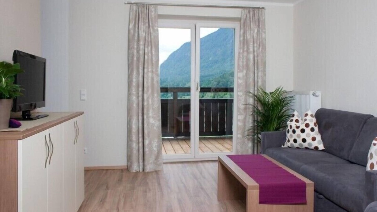 Aufham Apartment | Ferienwohnung 6 "Untersberg", Nichtraucher, 2 Schlafzimmer, Sat-TV, 4 Sterne, max. 6 Personen