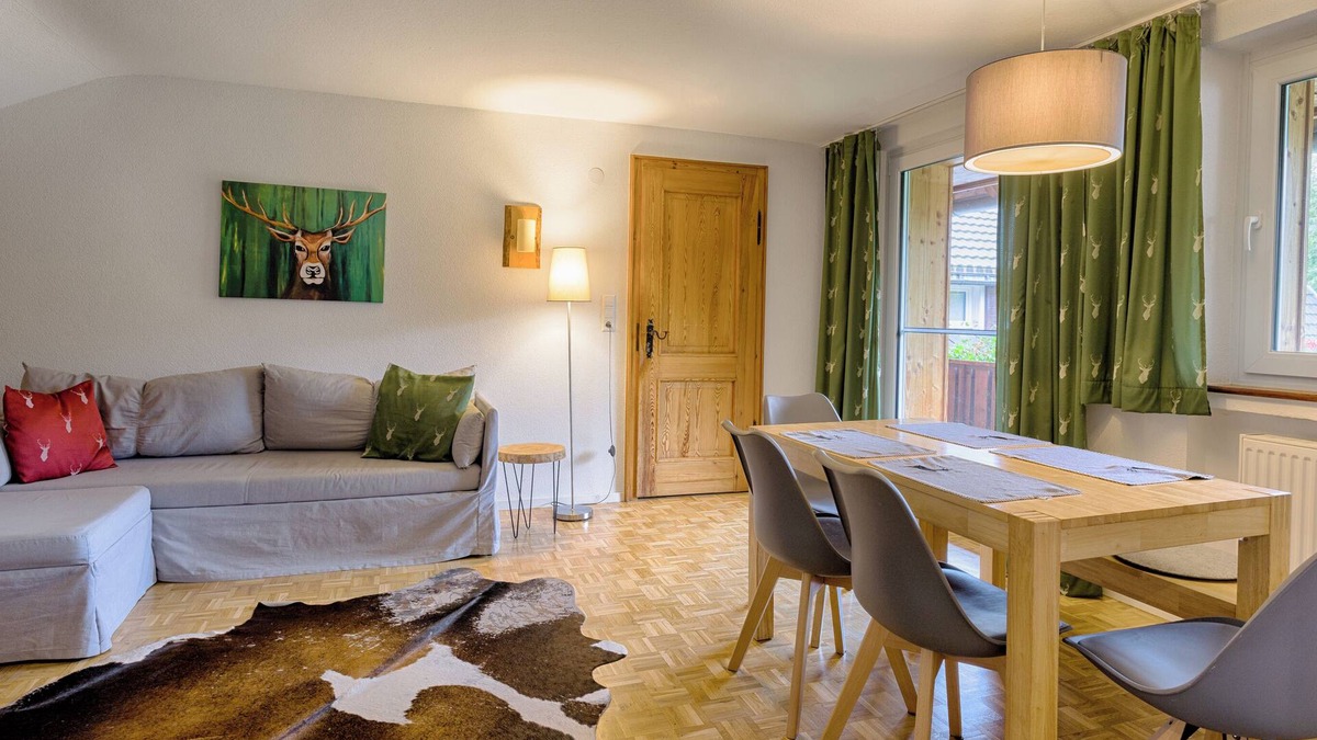 St. Blasien Apartment | Ferienwohnung 8 - Herzogenhorn OG, 73qm, 2 Schlafzimmer, max. 6 Personen