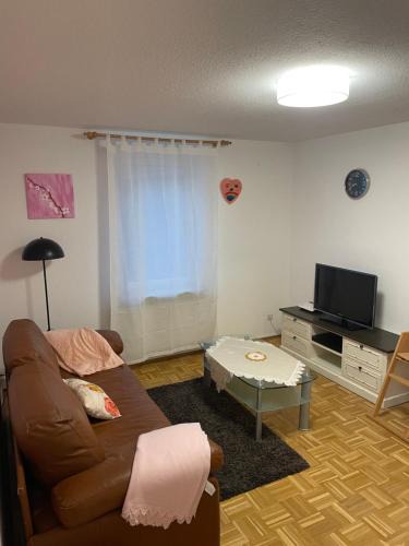 Nusplingen Apartment | Ferienwohnung Alex