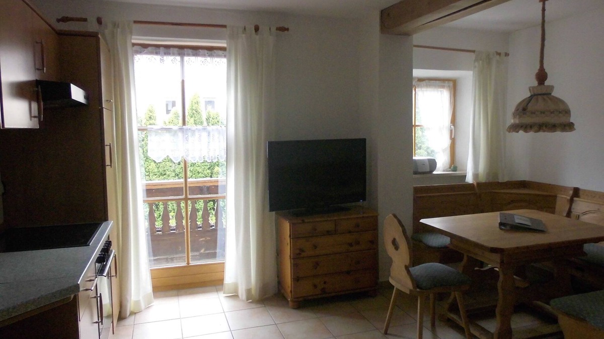 Edling Apartment | Ferienwohnung Alpenmohn