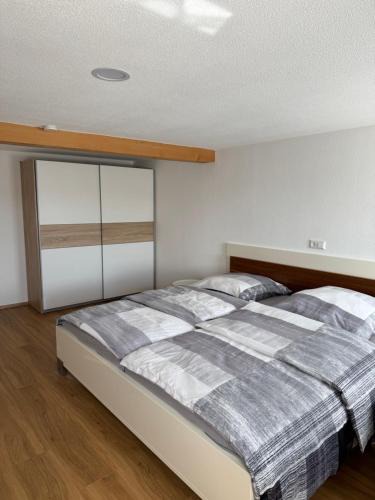 Leibertingen Apartment | Ferienwohnung Altheim