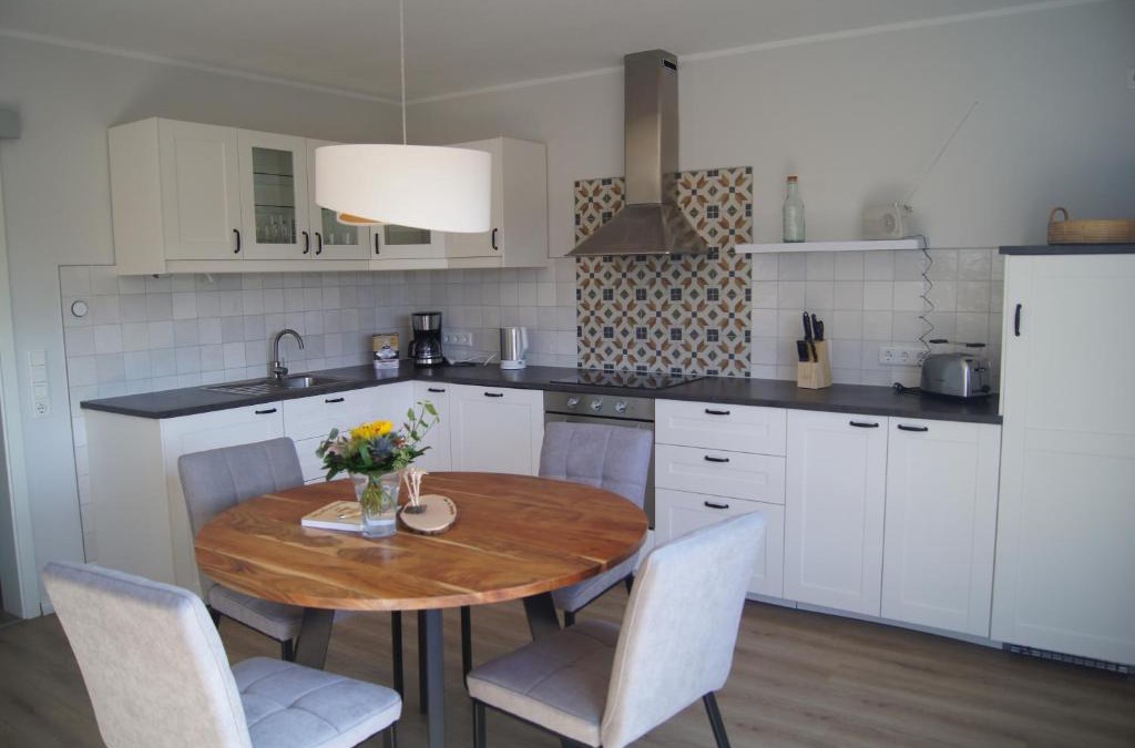 Wiefelstede Apartment | Ferienwohnung Am Bienengarten