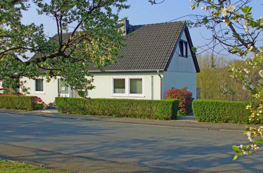 Frankenau Apartment | Ferienwohnung Am-Brueckenrain