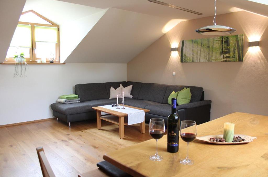 Hauzenberg Apartment | Ferienwohnung am Dreiseithof
