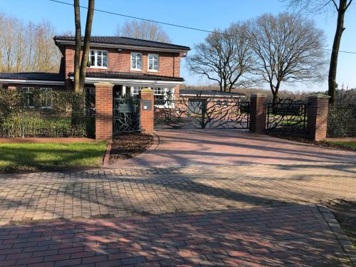 Boesel Apartment | Ferienwohnung am Kronsberg