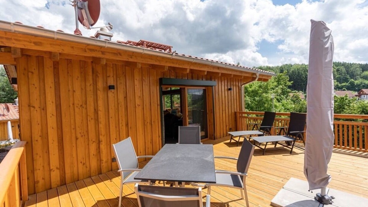 Lohrhaupten Apartment | Ferienwohnung/app. für 8 Gäste mit 150m² in Flörsbachtal