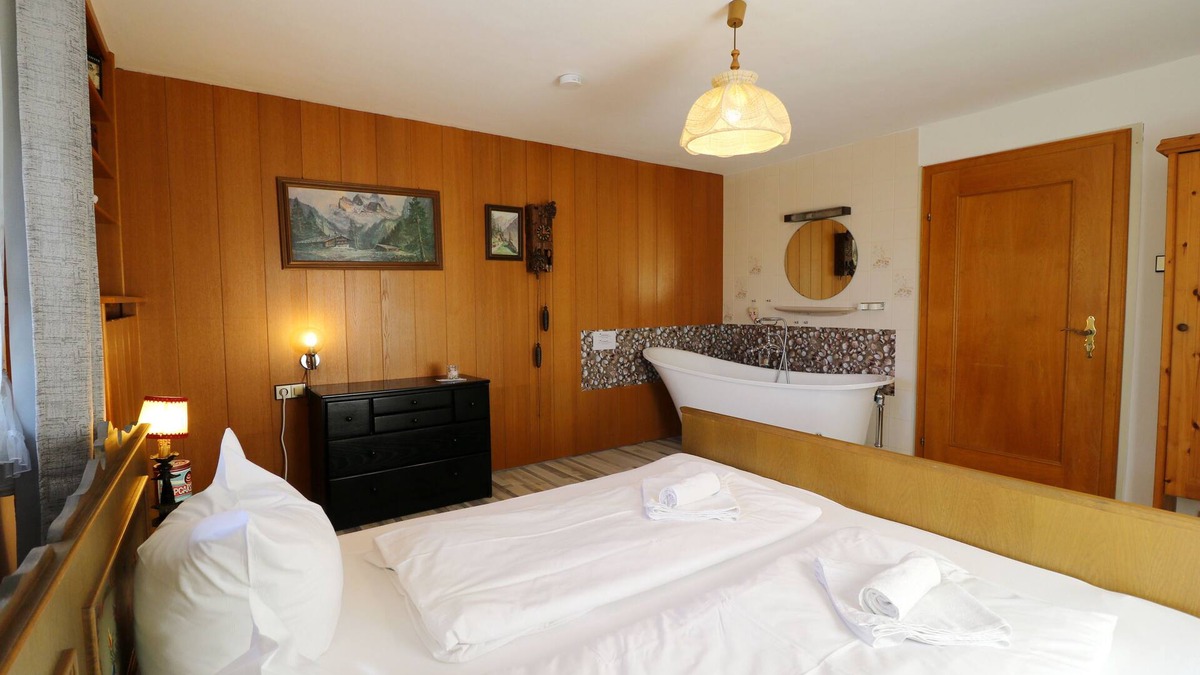 Friedenweiler Apartment | Ferienwohnung/app. für 8 Gäste mit 150m² in Friedenweiler