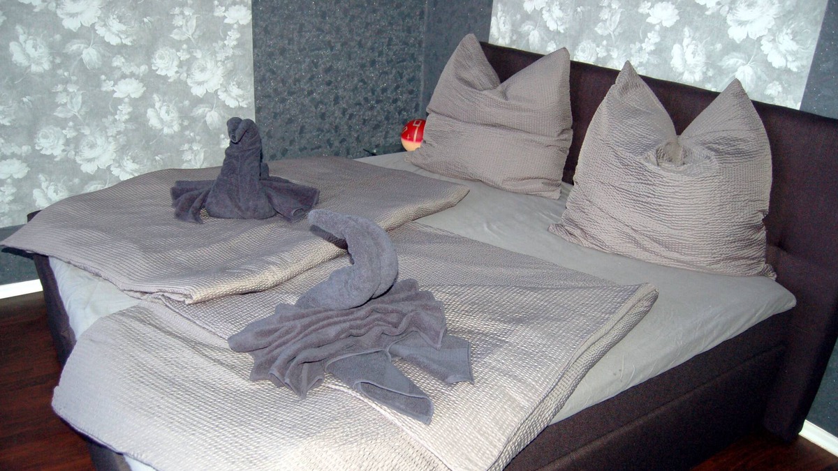 Calbe Apartment | Ferienwohnung/app. für 6 Gäste mit 108m² in Calbe